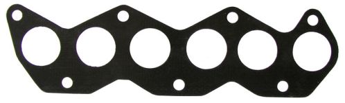 Gasket for inlet and outlet manifold