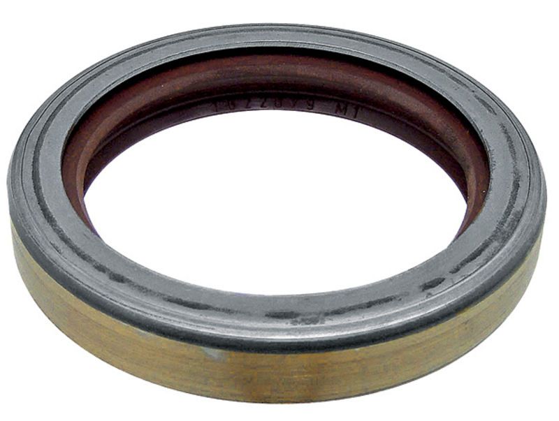 Crankshaft seal behind